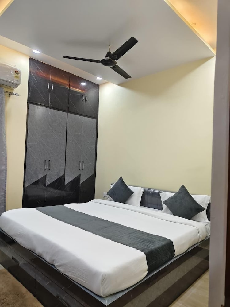 Kartikeya Home Stay