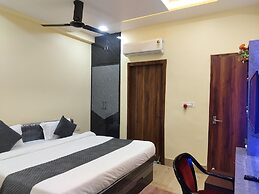 Kartikeya Home Stay