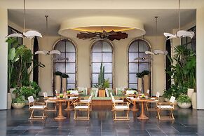 Kimpton Aqeos Hainan by IHG