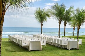 Kimpton Aqeos Hainan by IHG