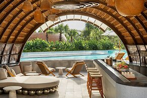 Kimpton Aqeos Hainan by IHG
