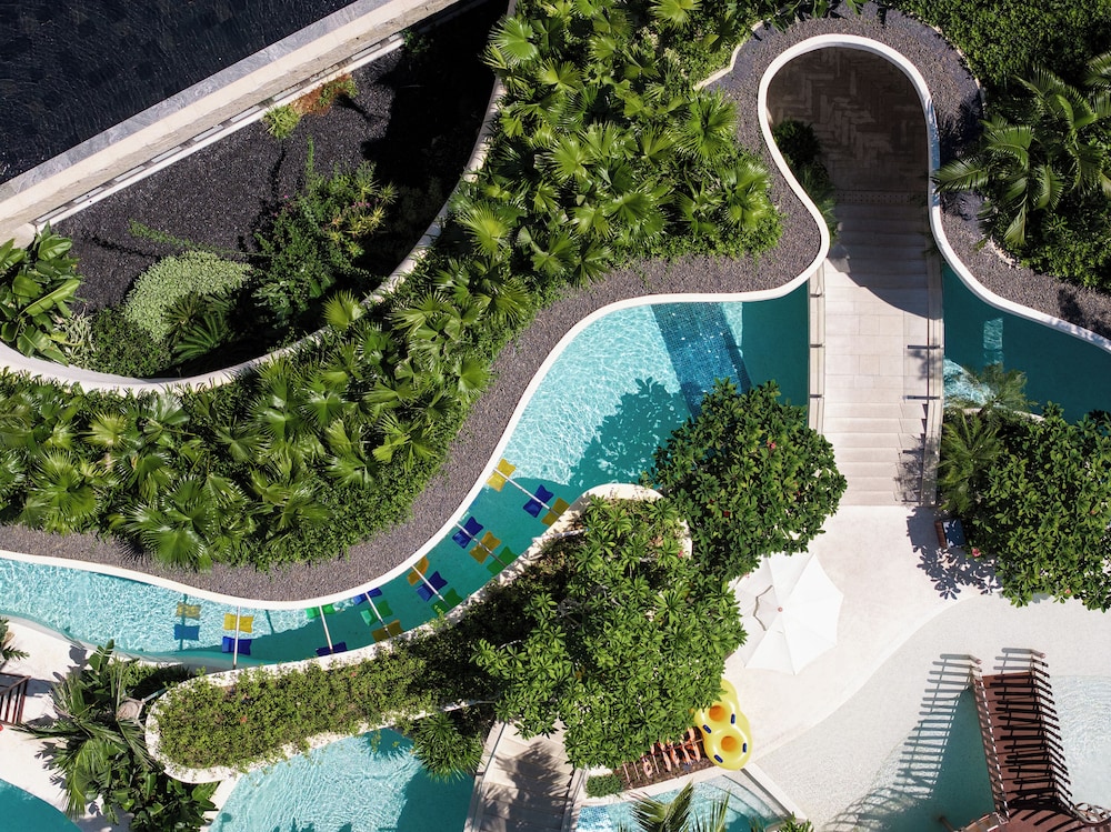 Kimpton Aqeos Hainan by IHG