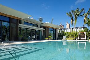 Kimpton Aqeos Hainan by IHG