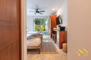 NHOA 101A Lux 2BR Pool access Aldea Zama