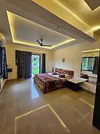 Solace By Joy Suites
