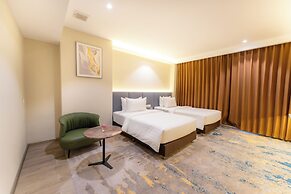 The Skye Phnom Penh Hotel & Apartments