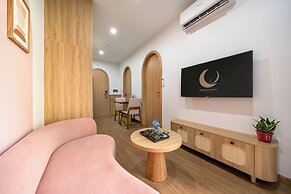 Moonlit Suites Hotel