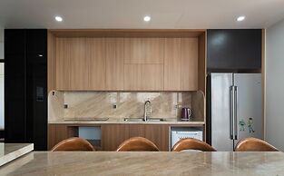Moonlit Suites Hotel