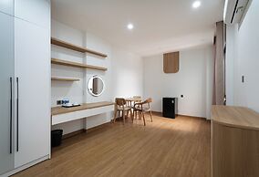 Moonlit Suites Hotel
