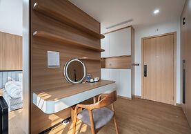 Moonlit Suites Hotel