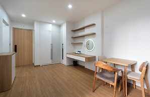 Moonlit Suites Hotel