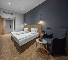 CONGRESS Hotel