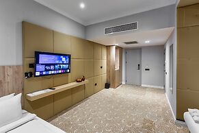 CONGRESS Hotel