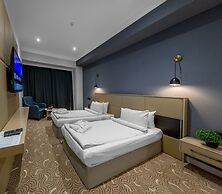 CONGRESS Hotel