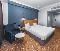 CONGRESS Hotel