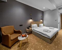 CONGRESS Hotel