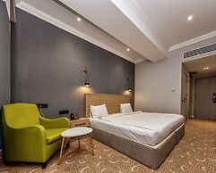 CONGRESS Hotel