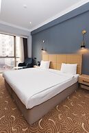CONGRESS Hotel