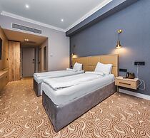 CONGRESS Hotel