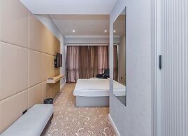 CONGRESS Hotel