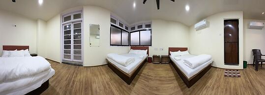 Hotel Marine Line