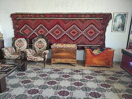 Dede Sebo Camping