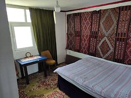 Dede Sebo Camping