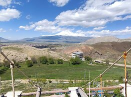 Dede Sebo Camping