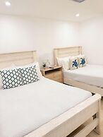 Apartment w Pool and Ocean View in Punta Palmera