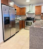 Apartment w Pool and Ocean View in Punta Palmera