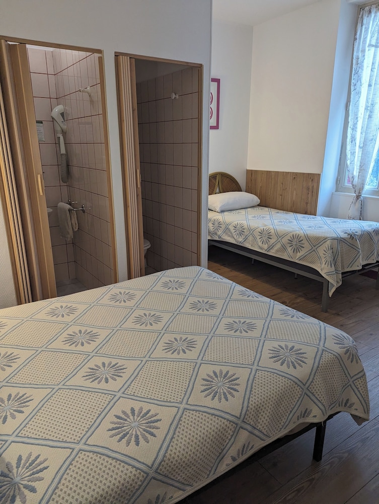 AUBERGE DES PINS