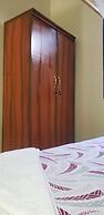 L &j modern backpackers BnB