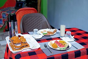 L &j modern backpackers BnB