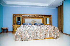 BALLOTE HOLDAY HOME APARTMENT