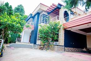 BALLOTE HOLDAY HOME APARTMENT