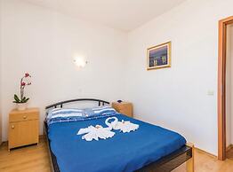 Holiday Home Brsec
