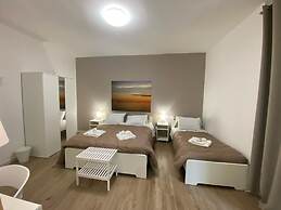 B&B CAMPUS SUITES BARI