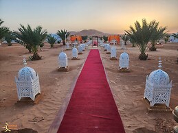 Adrar Luxury Camp