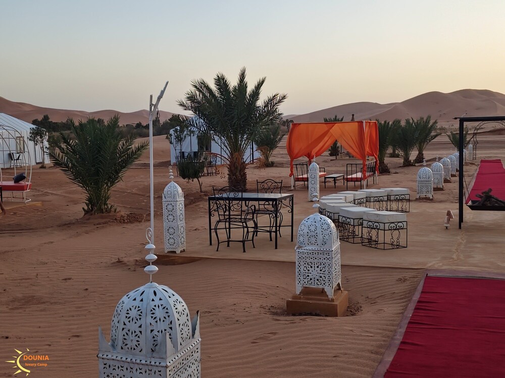 Adrar Luxury Camp
