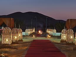 Adrar Luxury Camp
