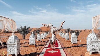 Adrar Luxury Camp