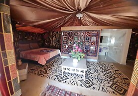 Hotel Pansy