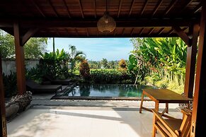 Kaki Uma Villa