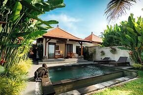 Kaki Uma Villa