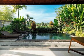Kaki Uma Villa