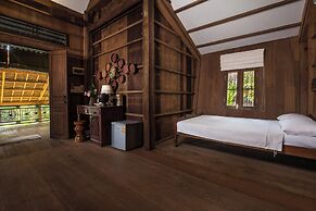 PHUM KHMER LODGE