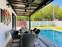 Leigh Villa
