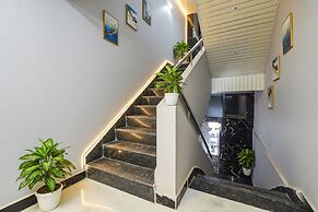 Fabhotel Srs Grand