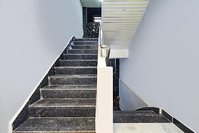 Fabhotel Srs Grand