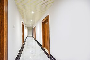Fabhotel Srs Grand